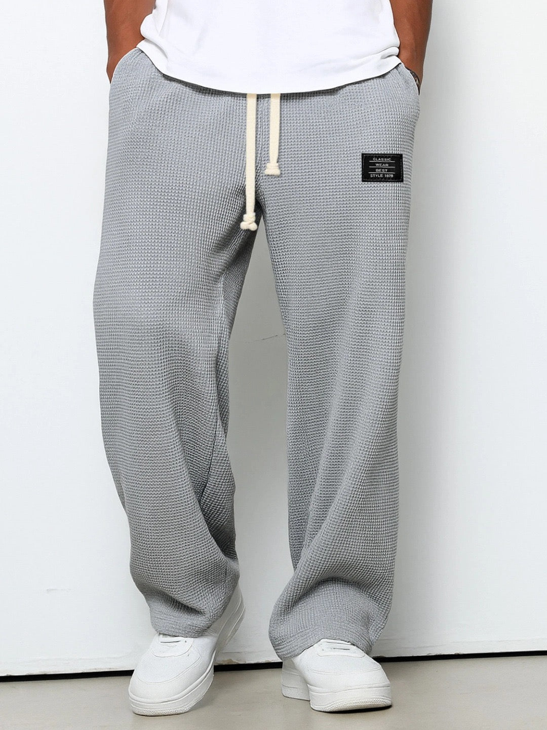Arlo Men’s Pants with a Comfortable Cut