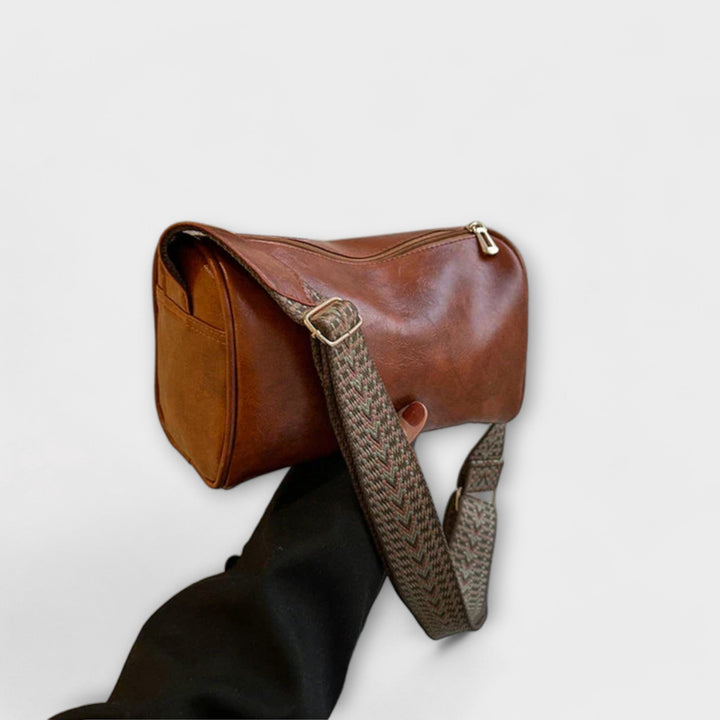 Olivia | Vintage Crossbody Bag
