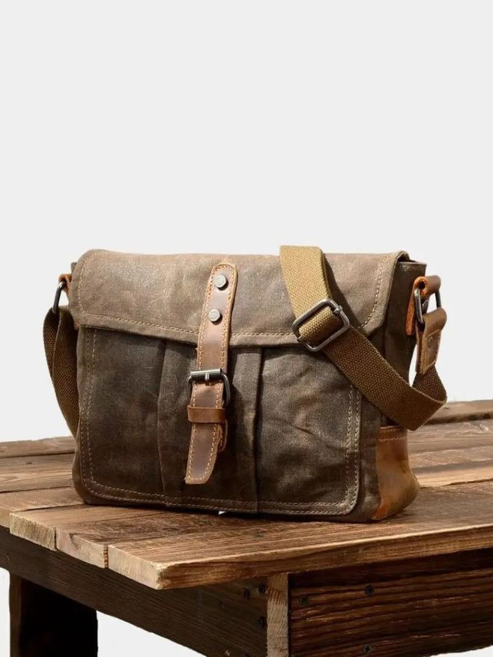 Palm Beach Boutique Balmoral Crossbody Courier Bag