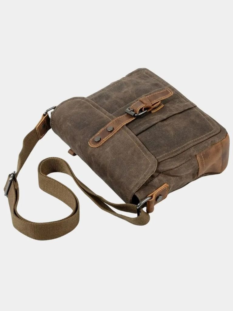 Palm Beach Boutique Balmoral Crossbody Courier Bag