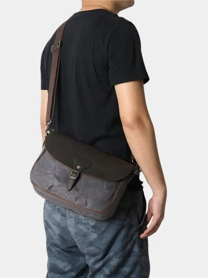 Palm Beach Boutique Windsor Messenger Crossbody Bag