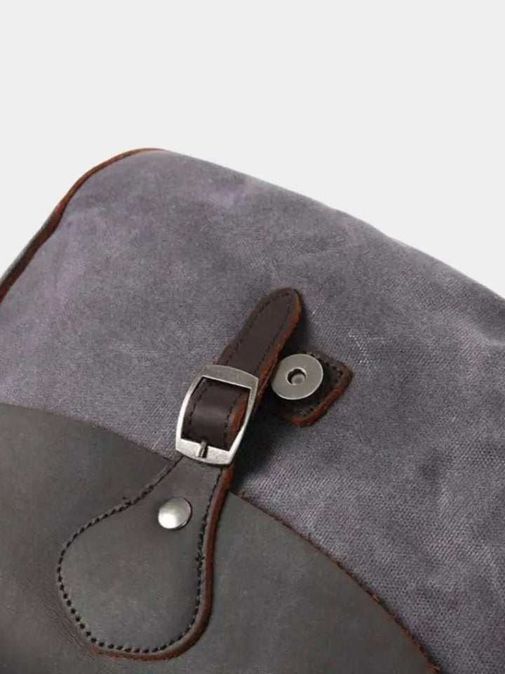 Palm Beach Boutique Windsor Messenger Crossbody Bag